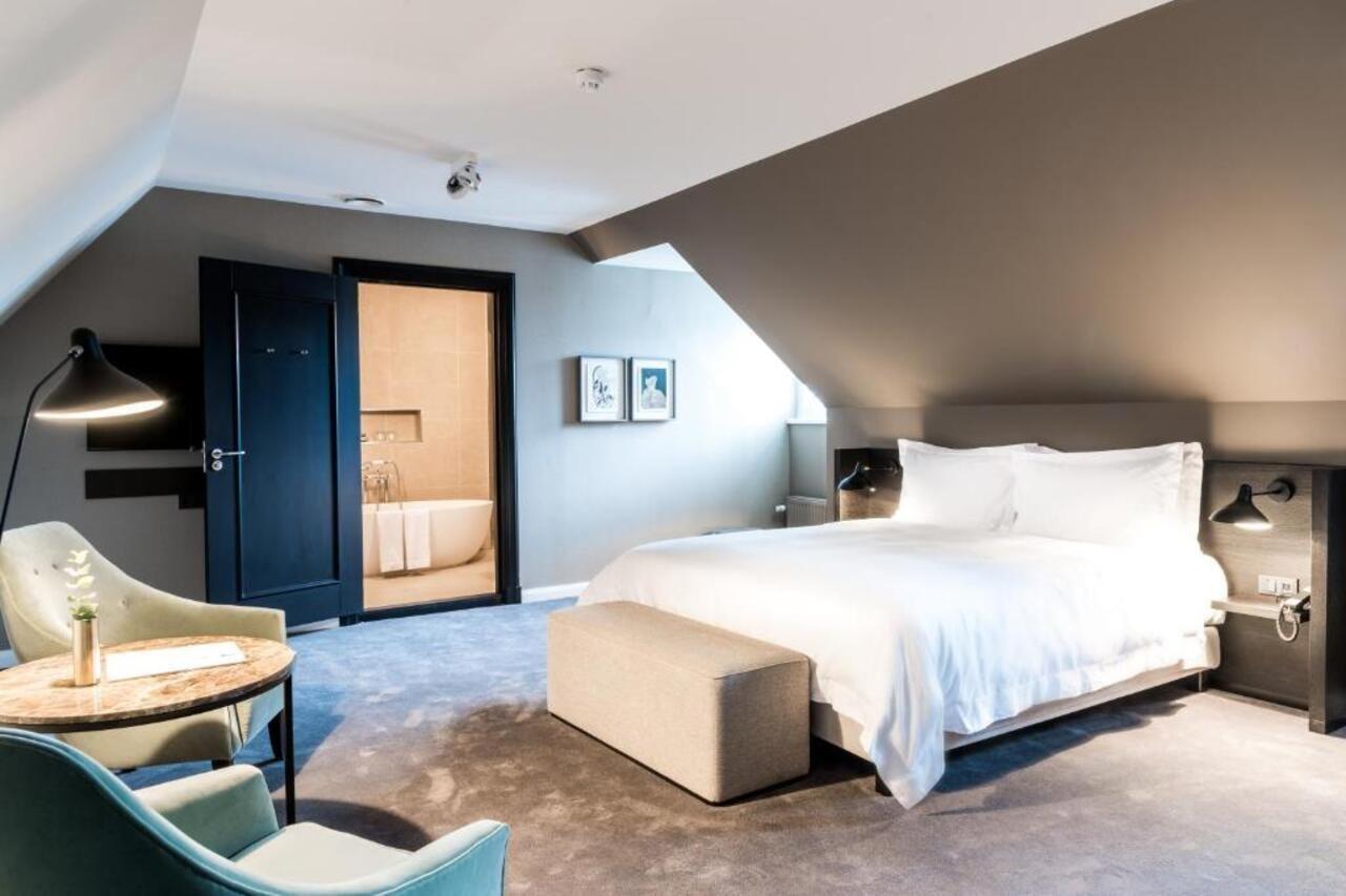 Pillows Grand Boutique Hotel Ter Borch Zwolle Zwolle  Bagian luar foto